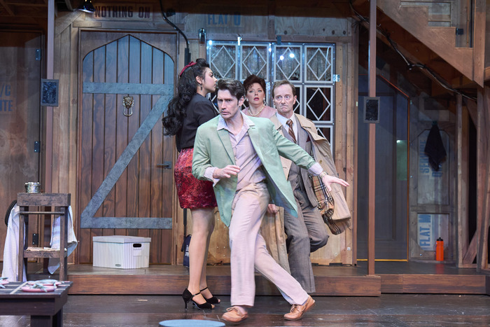 Photos: NOISES OFF at Great Lakes Theater Image
