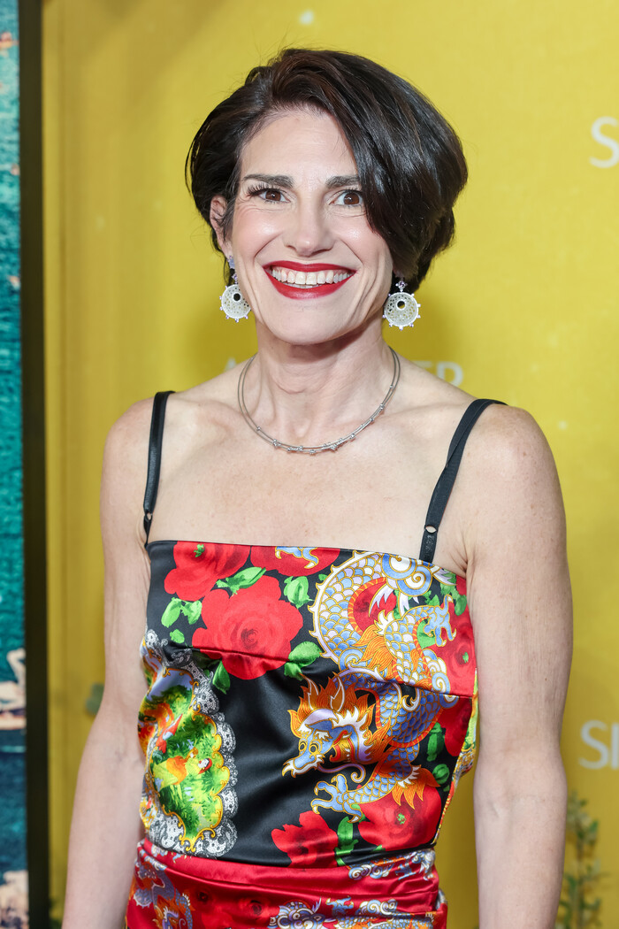 Photos: Patti LuPone, Andrew Rannells, & More at NYC Screening of ANOTHER SIMPLE FAVOR Image