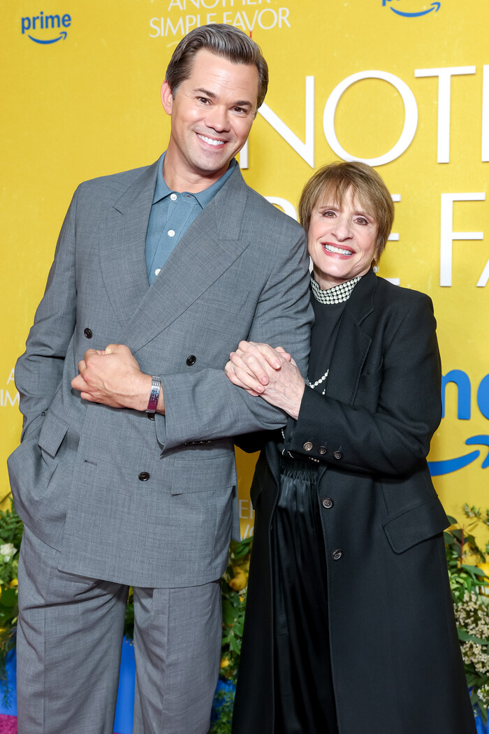 Photos: Patti LuPone, Andrew Rannells, & More at NYC Screening of ANOTHER SIMPLE FAVOR Image