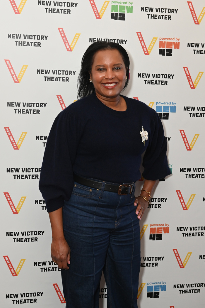 Photos: New Victory Family Benefit: CIRCUS IN THE CITY Image