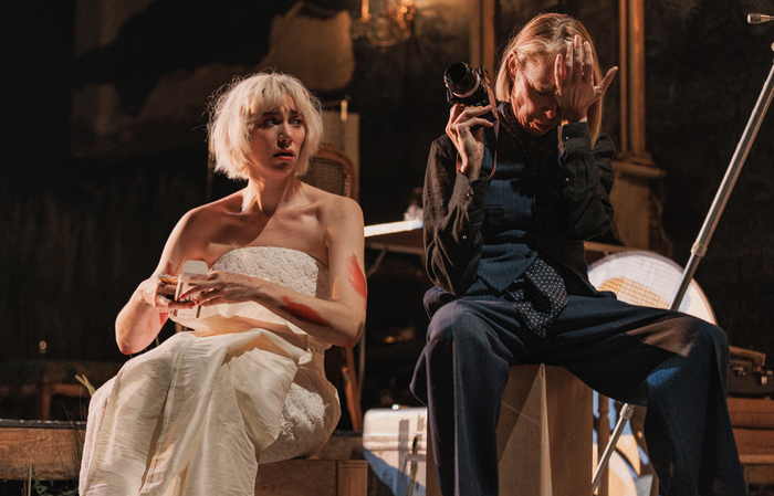 Photos: FIVE MODELS IN RUINS, 1981 at Lincoln Center Theater Image