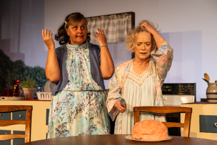 Photos: First look at Curtain Players’ FIREFLIES Image