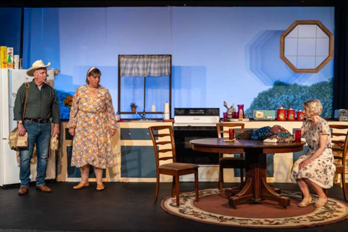 Photos: First look at Curtain Players’ FIREFLIES Image