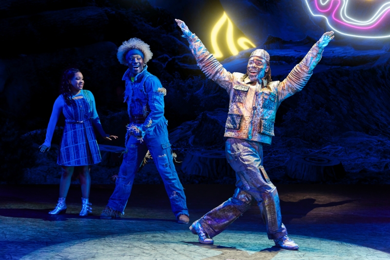 Review: THE WIZ at Hobby Center For The Performing Arts Image