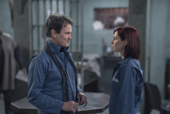 Photos: ELSBETH Season Finale Photos Reveal CHICAGO Musical Number, Returning Guest Stars Image