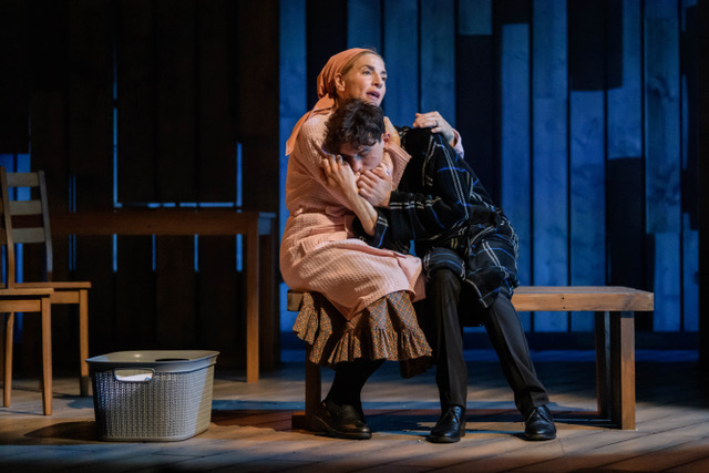 Review: FAYGELE, Marylebone Theatre Image