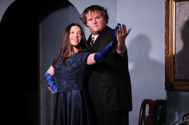 Review: LEADING LADIES at Murry's Dinner Playhouse Image