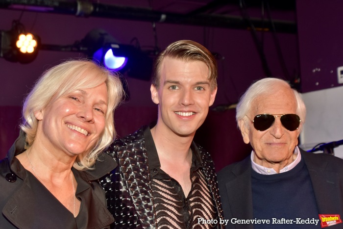 Photos: Mark William Returns to Green Room 42 Image