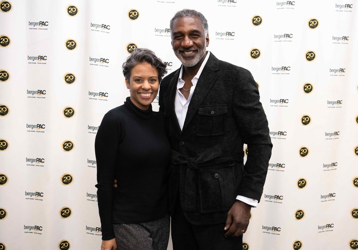 Photos: Norm Lewis, Liz Callaway & More Attend Final Johnny Mathis Concert at bergenPAC Image