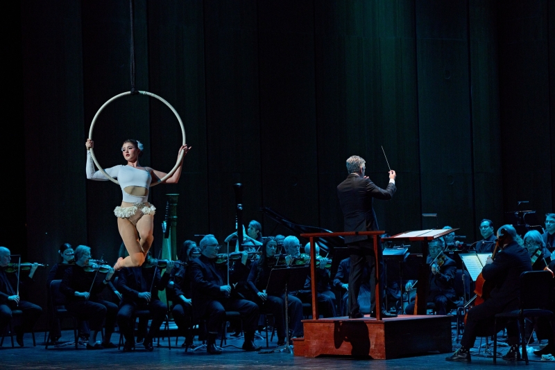 Review: CIRCUS AT THE SYMPHONY at Robinson Center Image