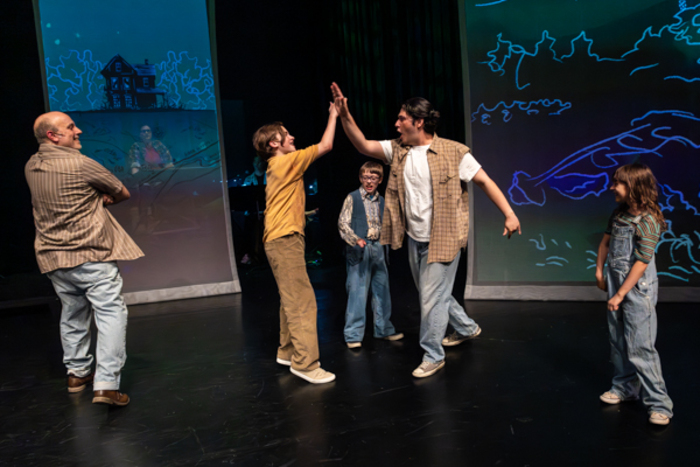 Photos: First look at Evolution Theatre Company’s FUN HOME Image