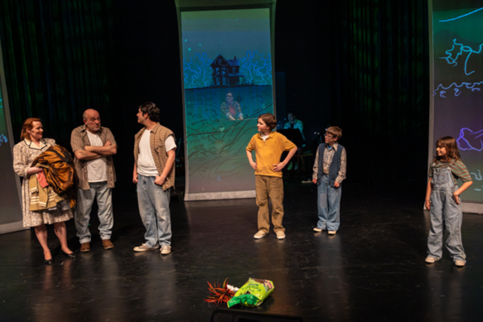 Photos: First look at Evolution Theatre Company’s FUN HOME Image