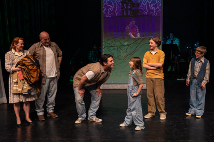 Photos: First look at Evolution Theatre Company’s FUN HOME Image