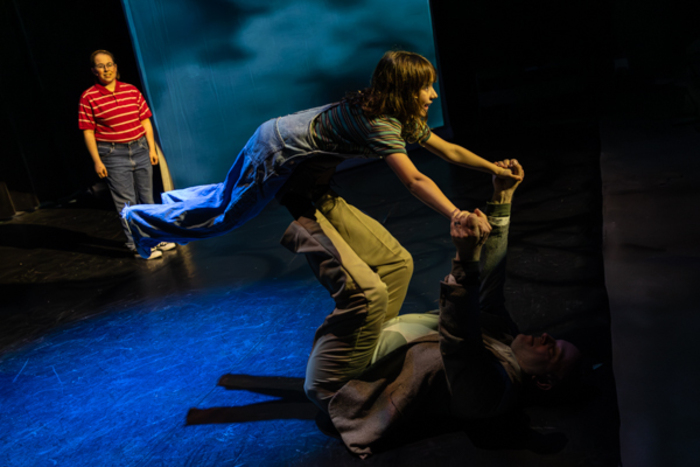 Photos: First look at Evolution Theatre Company’s FUN HOME Image