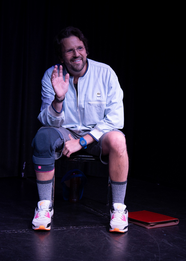 Photos: MEN IN SHORTS at The Producers Club Image