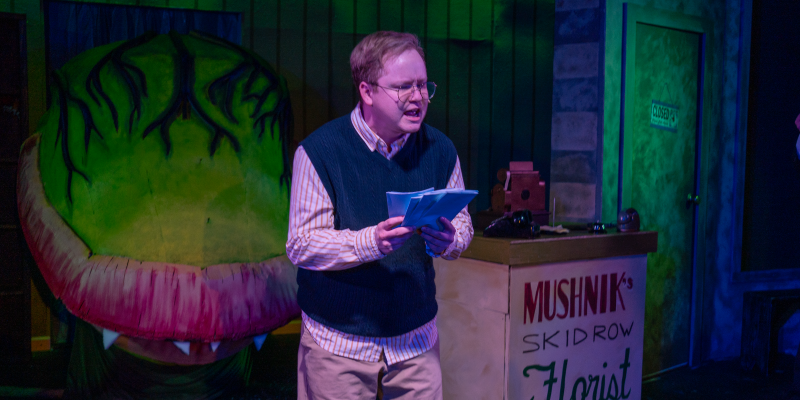 Review: LITTLE SHOP OF HORRORS at Red Curtain Theatre Image