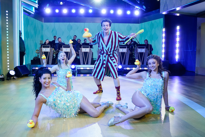 Photos: Jonathan Groff & JUST IN TIME Cast Visit GOOD MORNING AMERICA Image