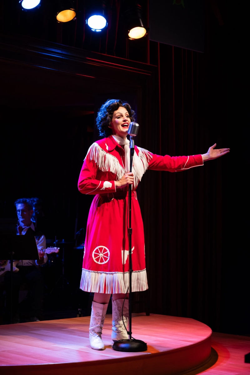 Review: ALWAYS...PATSY CLINE at Taproot Theatre Image