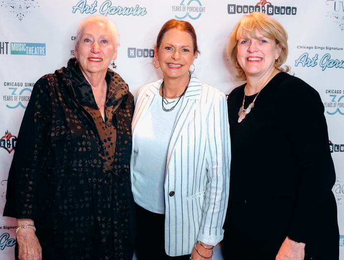 Photos: CHICAGO SINGS 30 YEARS OF PORCHLIGHT Event Image