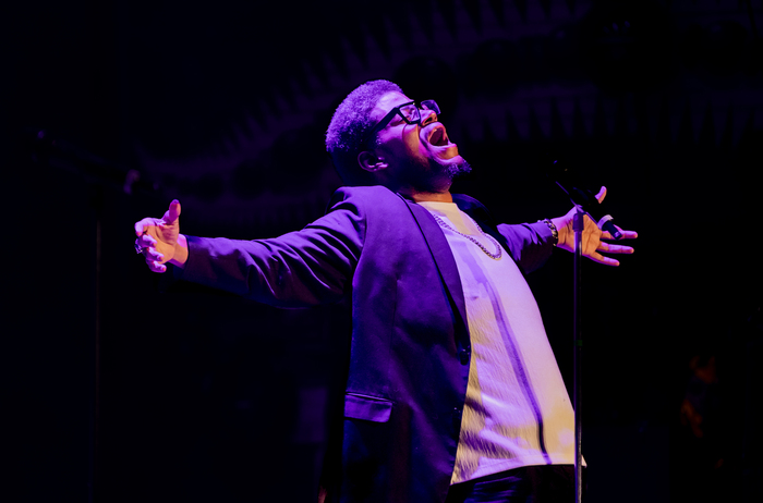 Photos: CHICAGO SINGS 30 YEARS OF PORCHLIGHT Event Image