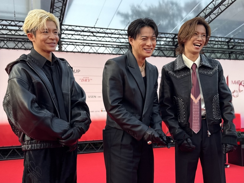 インタビュー:日本版グラミー賞”MAJ”レカペ写真大公開!スターたちの素顔 ー 中島健人にサングラスを外した平野紫耀も Image