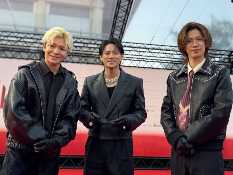 インタビュー:日本版グラミー賞”MAJ”レカペ写真大公開!スターたちの素顔 ー 中島健人にサングラスを外した平野紫耀も Image