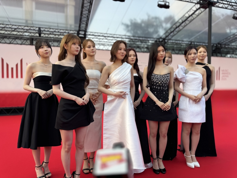 インタビュー:日本版グラミー賞”MAJ”レカペ写真大公開!スターたちの素顔 ー 中島健人にサングラスを外した平野紫耀も Image