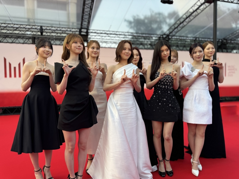 インタビュー:日本版グラミー賞”MAJ”レカペ写真大公開!スターたちの素顔 ー 中島健人にサングラスを外した平野紫耀も Image