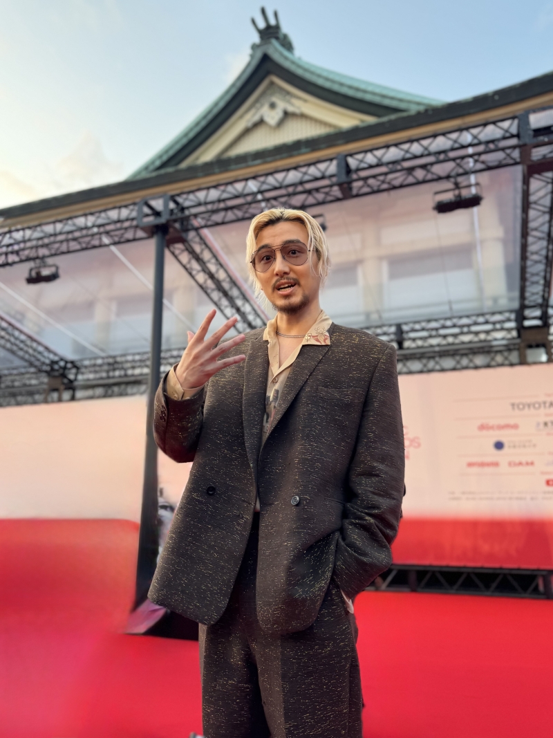 インタビュー:日本版グラミー賞”MAJ”レカペ写真大公開!スターたちの素顔 ー 中島健人にサングラスを外した平野紫耀も Image