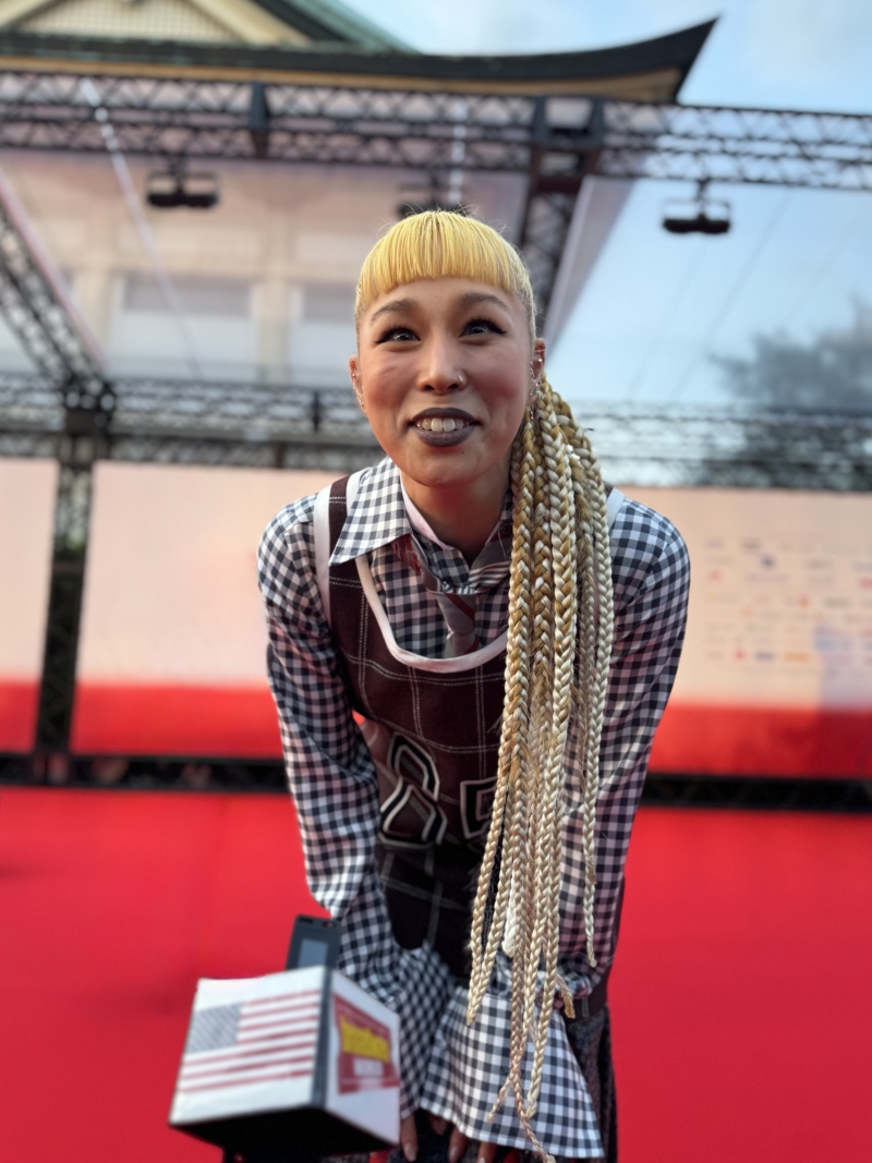 インタビュー:日本版グラミー賞”MAJ”レカペ写真大公開!スターたちの素顔 ー 中島健人にサングラスを外した平野紫耀も Image