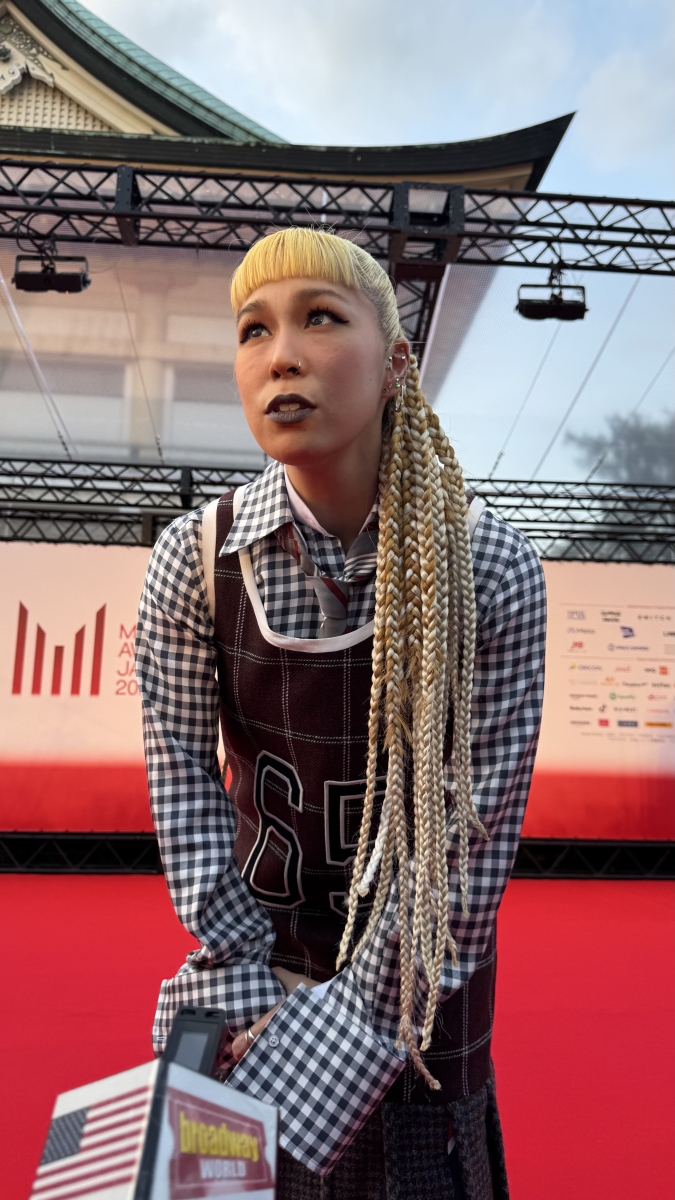 インタビュー:日本版グラミー賞”MAJ”レカペ写真大公開!スターたちの素顔 ー 中島健人にサングラスを外した平野紫耀も Image