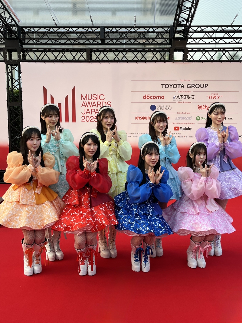 インタビュー:日本版グラミー賞”MAJ”レカペ写真大公開!スターたちの素顔 ー 中島健人にサングラスを外した平野紫耀も Image