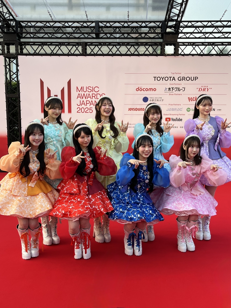インタビュー:日本版グラミー賞”MAJ”レカペ写真大公開!スターたちの素顔 ー 中島健人にサングラスを外した平野紫耀も Image