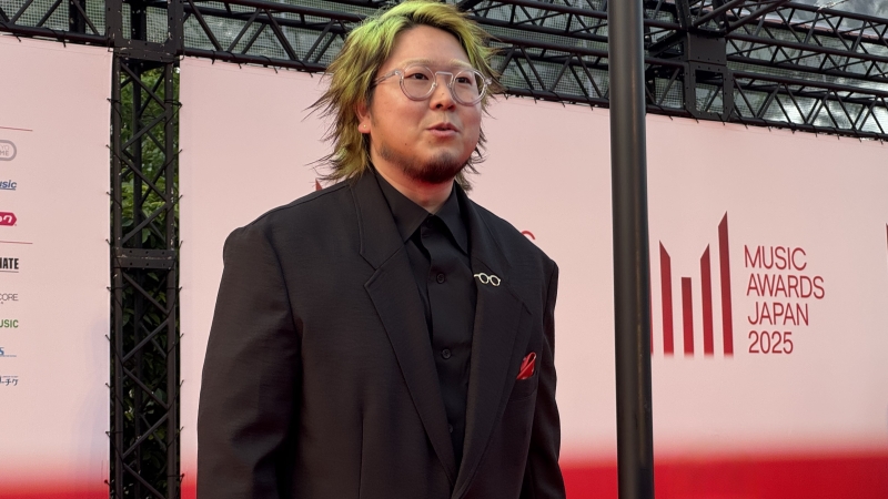 インタビュー:日本版グラミー賞”MAJ”レカペ写真大公開!スターたちの素顔 ー 中島健人にサングラスを外した平野紫耀も Image