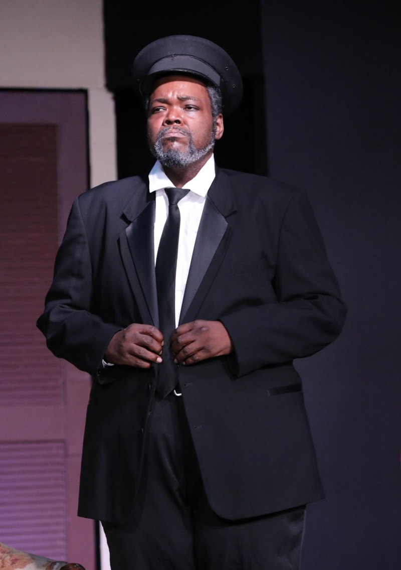Review: DRIVING MISS DAISY at Murry's Dinner Playhouse Image