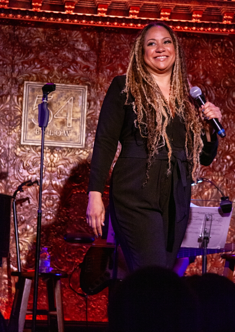 Review: TRACIE THOMS Burns Down The Basement At Return To 54 Below Image
