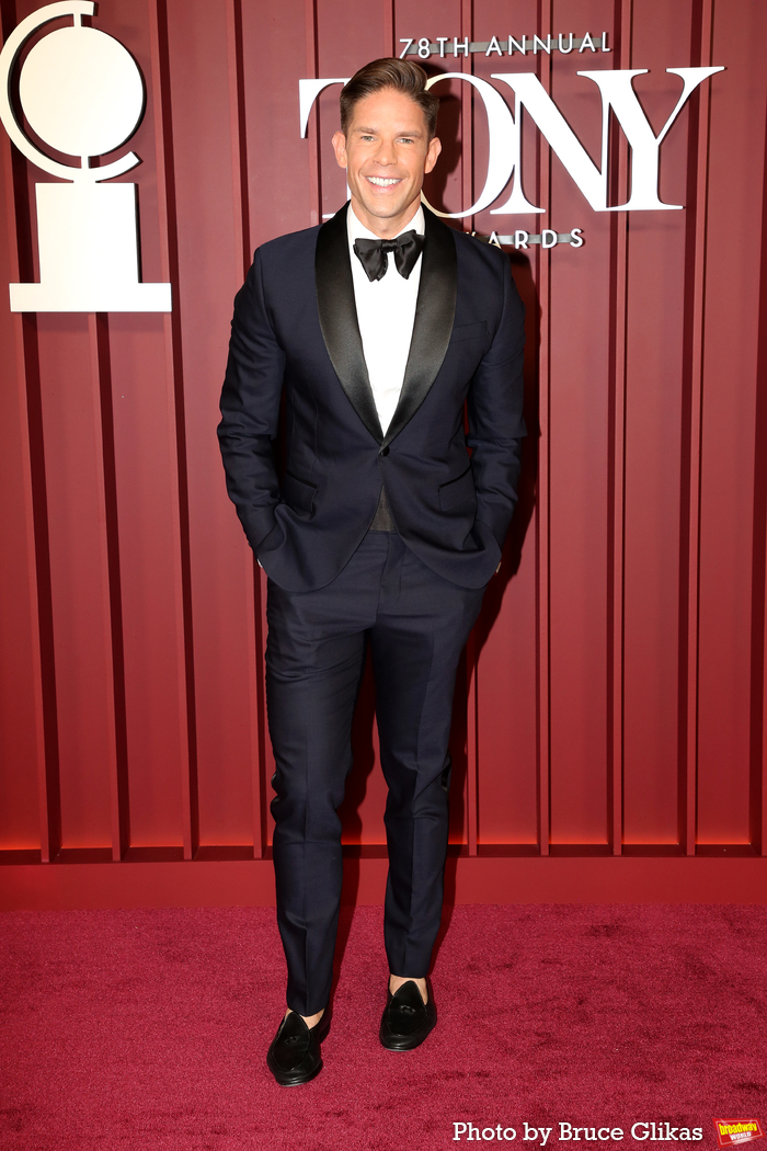 Photos: 2025 Tony Awards- Stars Walk the Red Carpet Image
