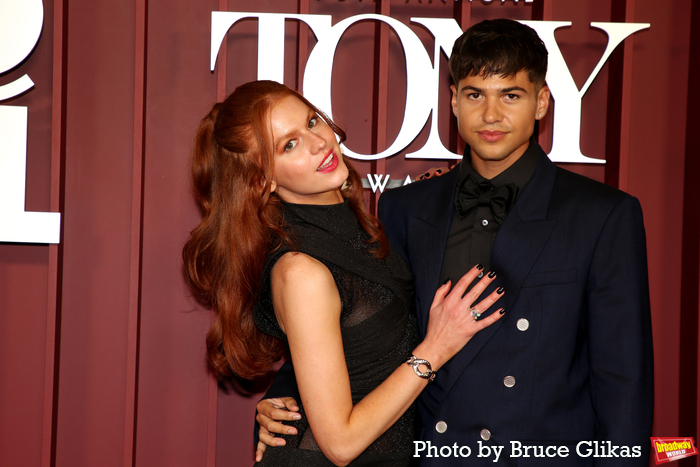 Photos: 2025 Tony Awards- Stars Walk the Red Carpet Image