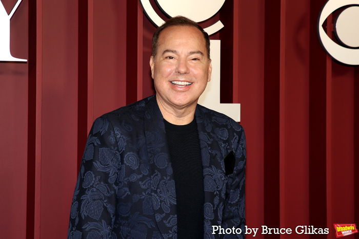 Photos: 2025 Tony Awards- Stars Walk the Red Carpet Image