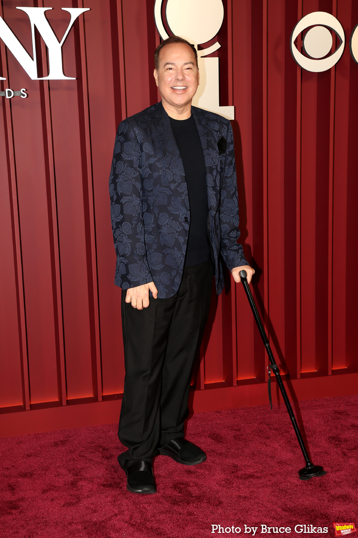 Photos: 2025 Tony Awards- Stars Walk the Red Carpet Image