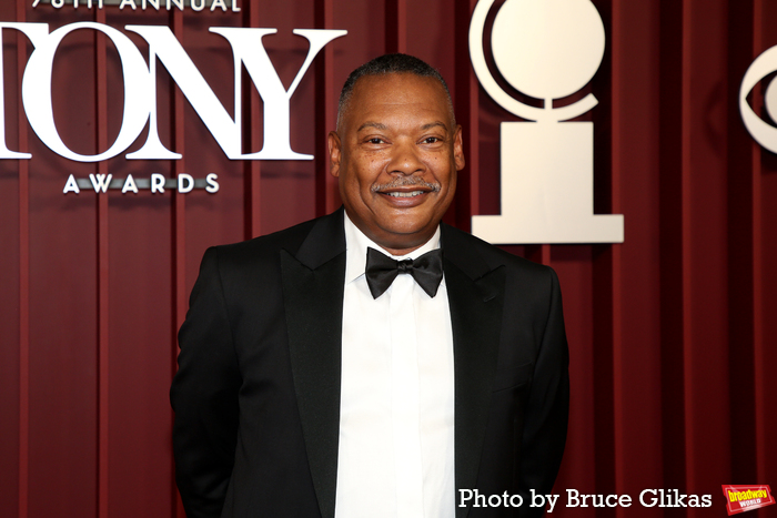 Photos: 2025 Tony Awards- Stars Walk the Red Carpet Image