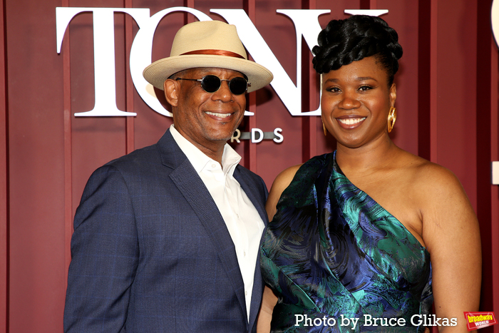 Photos: 2025 Tony Awards- Stars Walk the Red Carpet Image