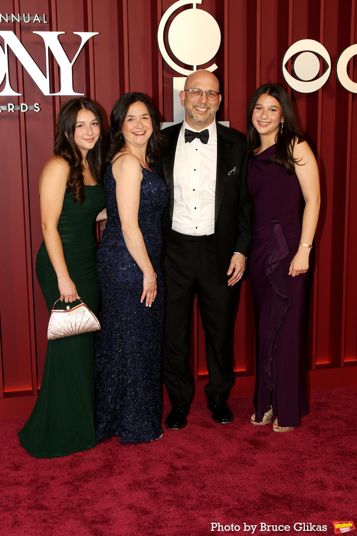Photos: 2025 Tony Awards- Stars Walk the Red Carpet Image