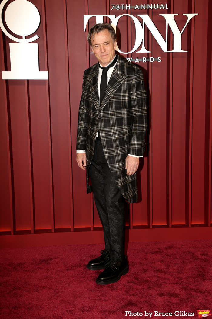 Photos: 2025 Tony Awards- Stars Walk the Red Carpet Image