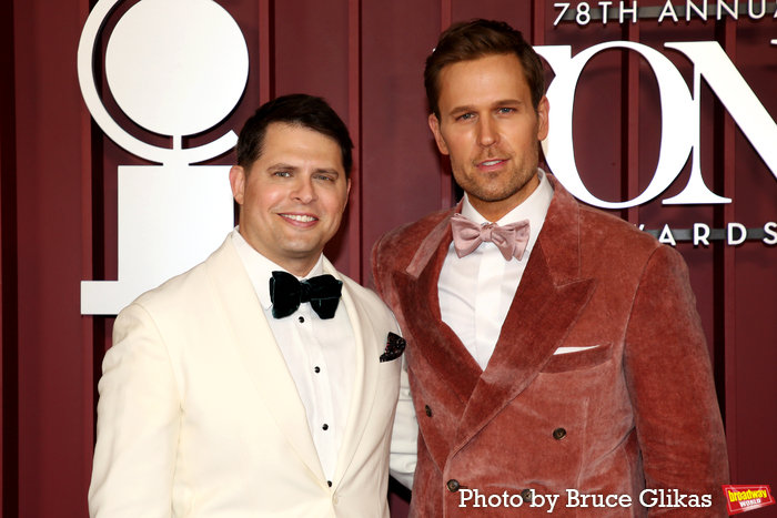 Photos: 2025 Tony Awards- Stars Walk the Red Carpet Image