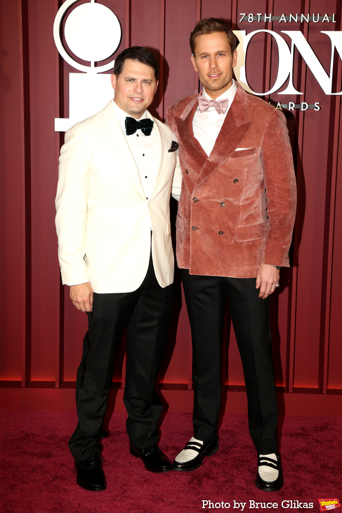 Photos: 2025 Tony Awards- Stars Walk the Red Carpet Image