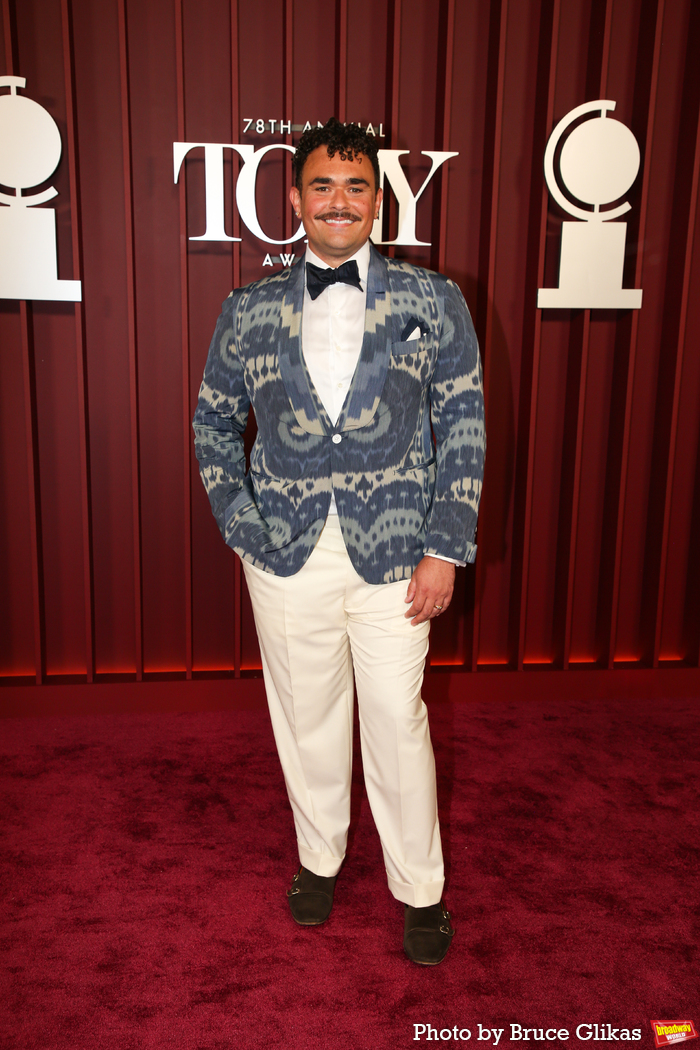 Photos: 2025 Tony Awards- Stars Walk the Red Carpet Image
