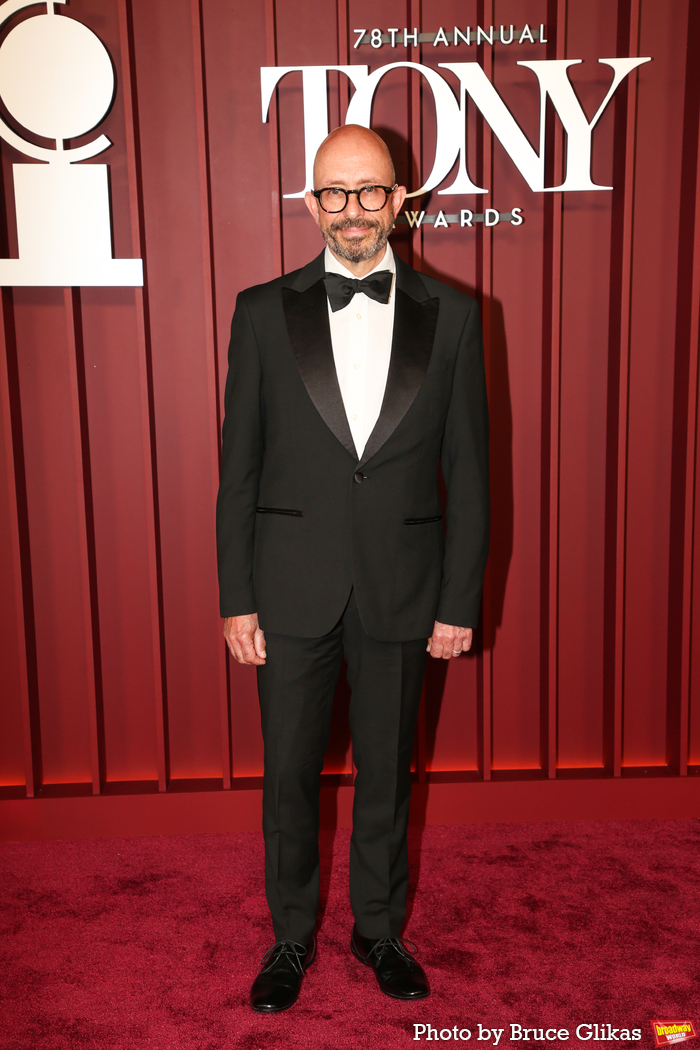 Photos: 2025 Tony Awards- Stars Walk the Red Carpet Image