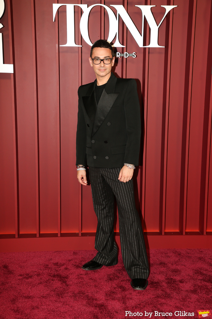 Photos: 2025 Tony Awards- Stars Walk the Red Carpet Image