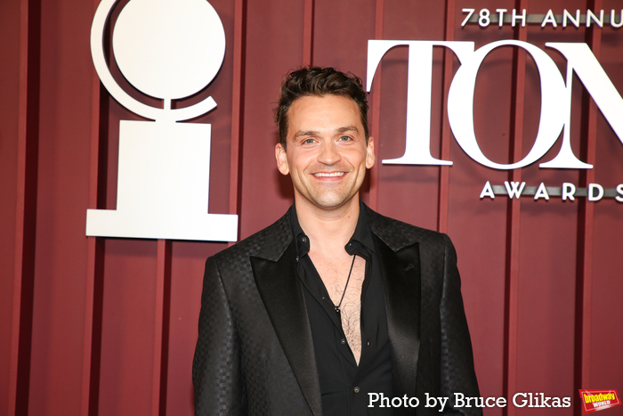 Photos: 2025 Tony Awards- Stars Walk the Red Carpet Image